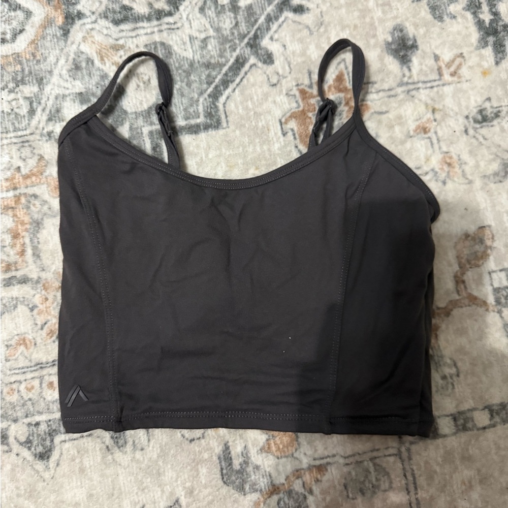 Alphalete cropped tank with twist back